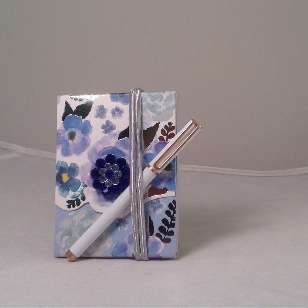 Blue Floral Notepad - Picture 2 of 2